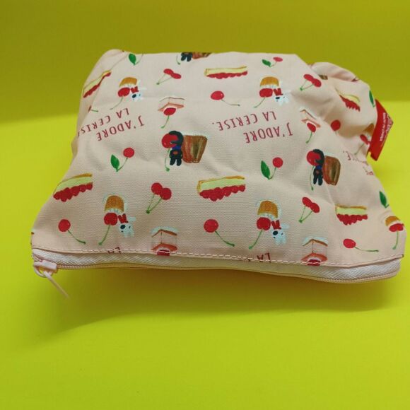 Gaspard et Lisa  cosmetics pouch - Picture 6 of 7